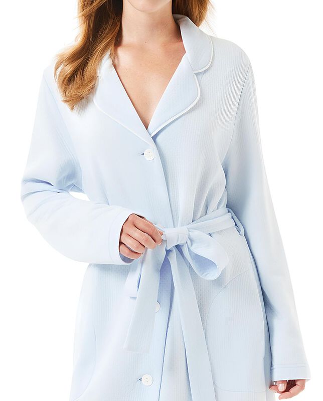 Bata Abotonada con Vivo Celeste image number null
