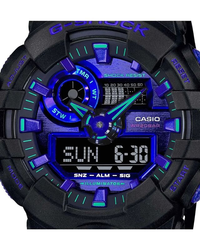 Reloj Casio G-Shock GA-700 para caballero. image number null