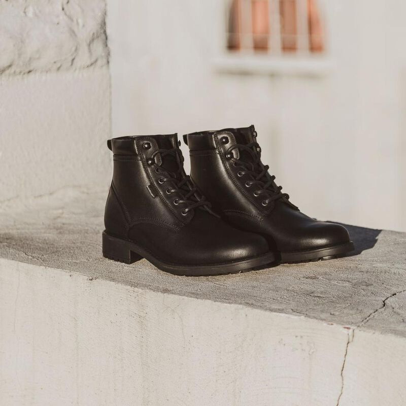 Bota Levi's&reg; Hombre Arden L2223541 Black image number null