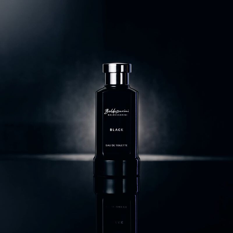 Perfume Baldessarini Black Eau De Toilette 75 M... image number null