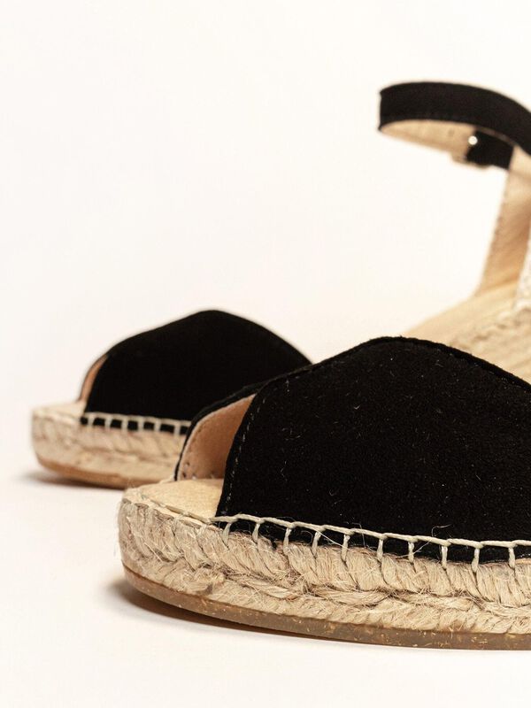 Alel&iacute; Cu&ntilde;a Media Ante Negro image number null