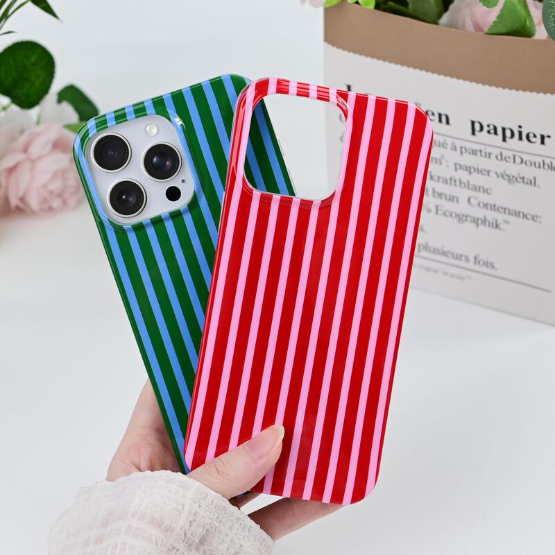 Funda SleekCover para iPhone 16 Pro 6,3" Rojo/R... image number null