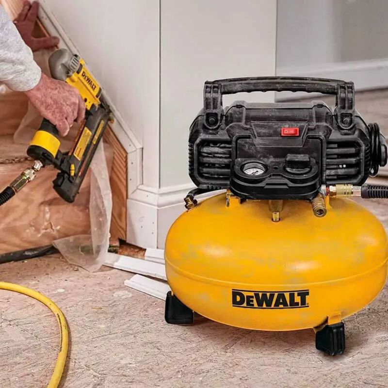 Compresor de Aire Dewalt 1.5 HP D2002M-WK image number null