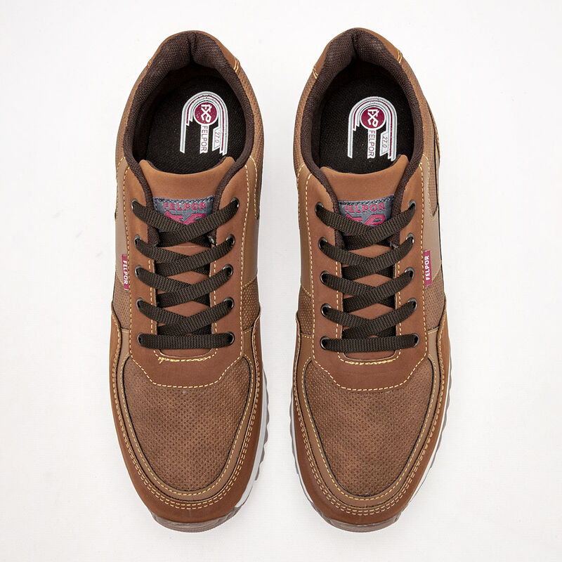 Felpor Tenis urbano para hombre. Camel image number null