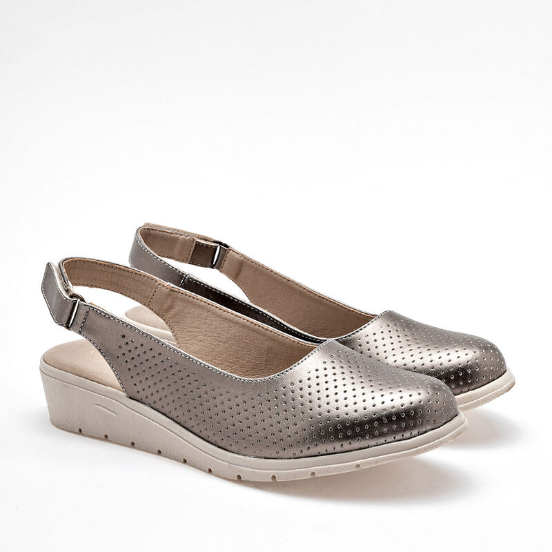 Gilardi Zapato de horma c&oacute;moda para mujer gris image number null
