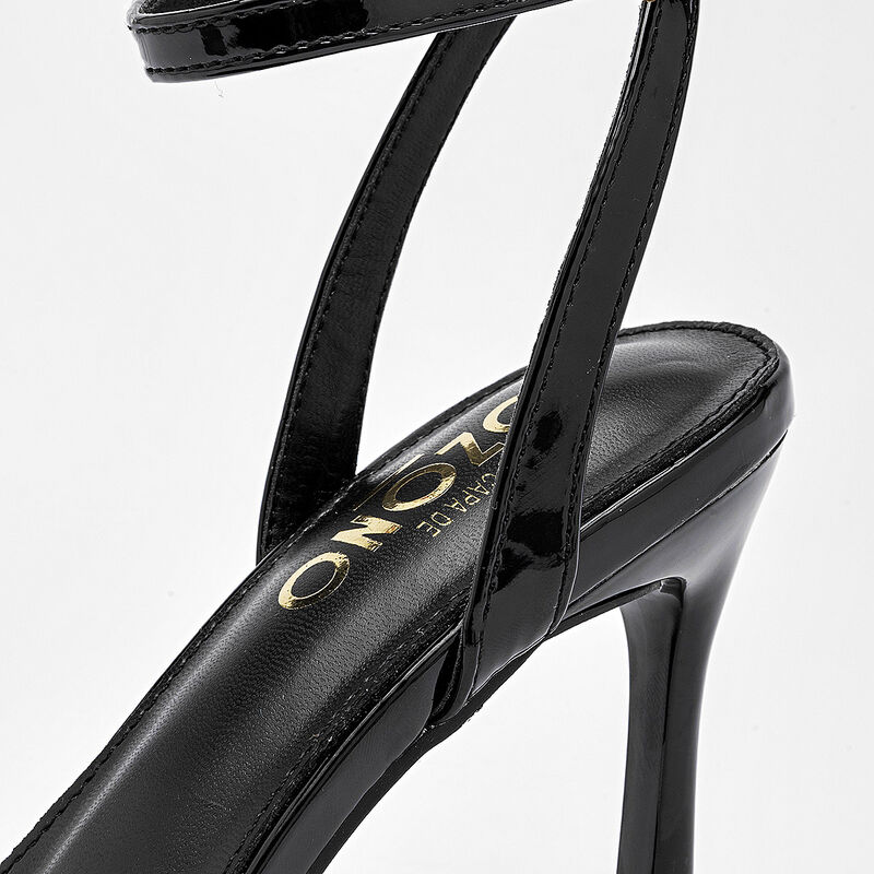 Capa De Ozono zapatilla abierta para mujer negr... image number null