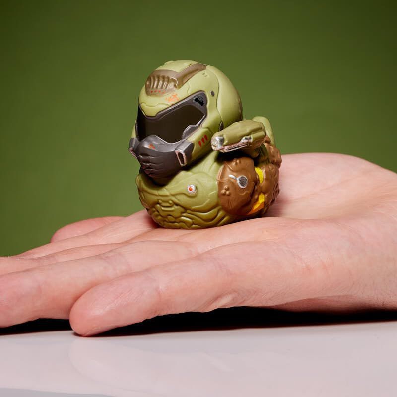 Figura De Vinilo Tubbz Mini Doom Slayer Para Co... image number null