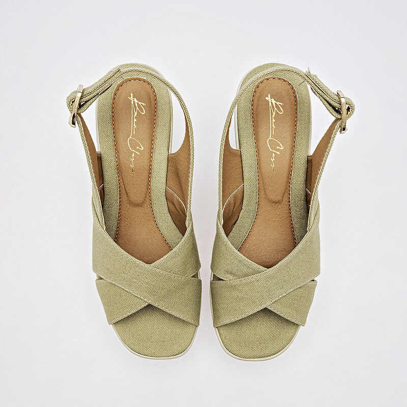 Been Class sandalia plataforma para mujer verde... image number null