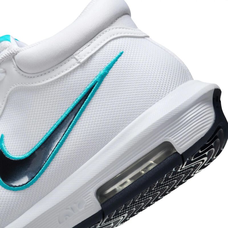 Tenis Nike Lebron Witness Viii Para Hombre image number null