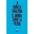 El animal sobre la piedra