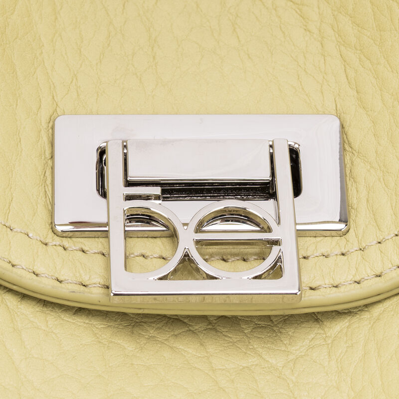 Bolsa Briefcase Chica Con Mini Bolsa Color Verd... image number null