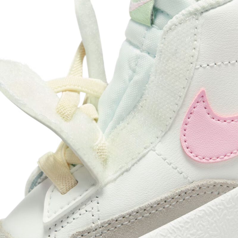 Tenis Casual Nike Blazer Mid &acute;77 (TD) DA4088-10... image number null