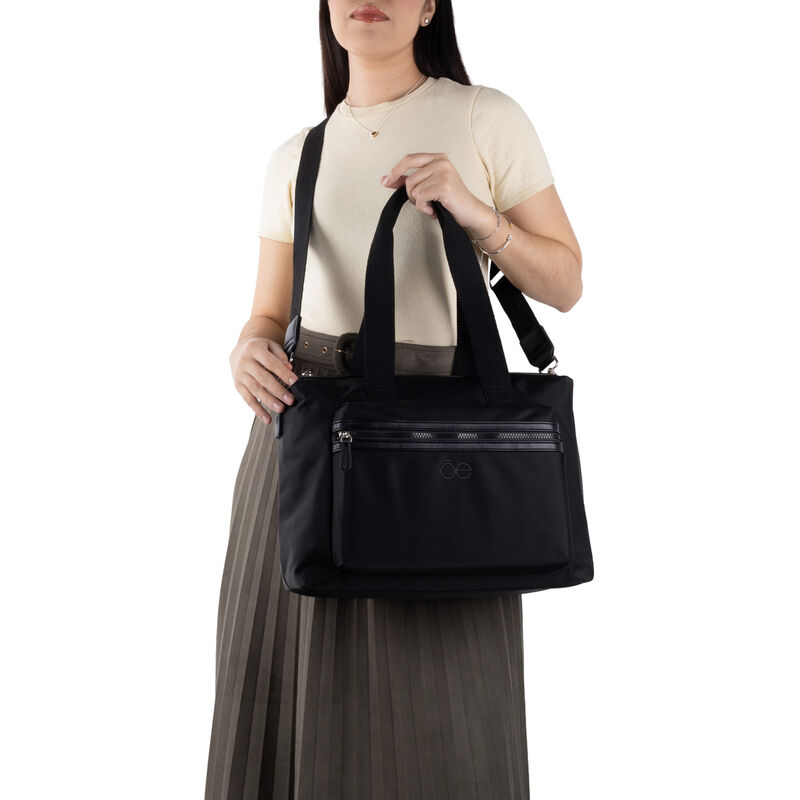 Bolsa Porta Laptop 14 Plg Textil Color Negro image number null