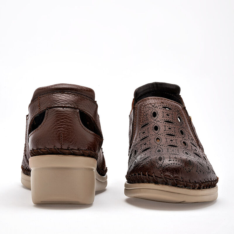 Lobo Solo Zapato de horma c&oacute;moda para mujer caf... image number null