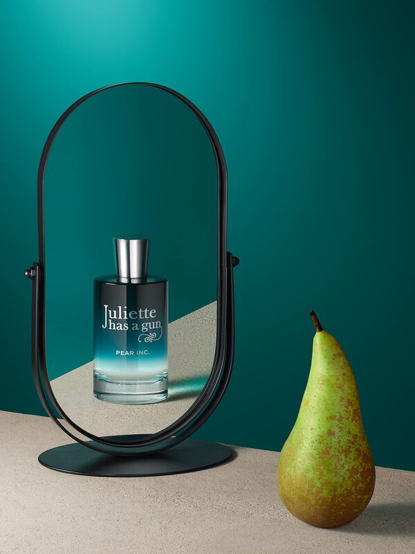Perfume Juliette Has A Gun Pear Inc. 100 Ml Par... image number null