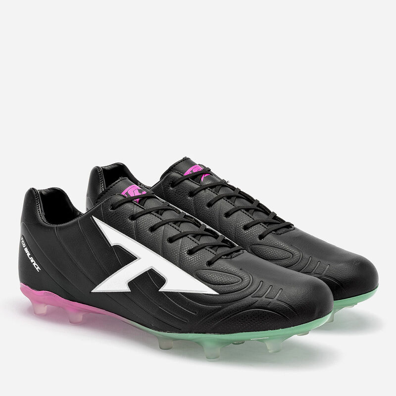 Trucco tenis de f&uacute;tbol para hombre negro blanco... image number null