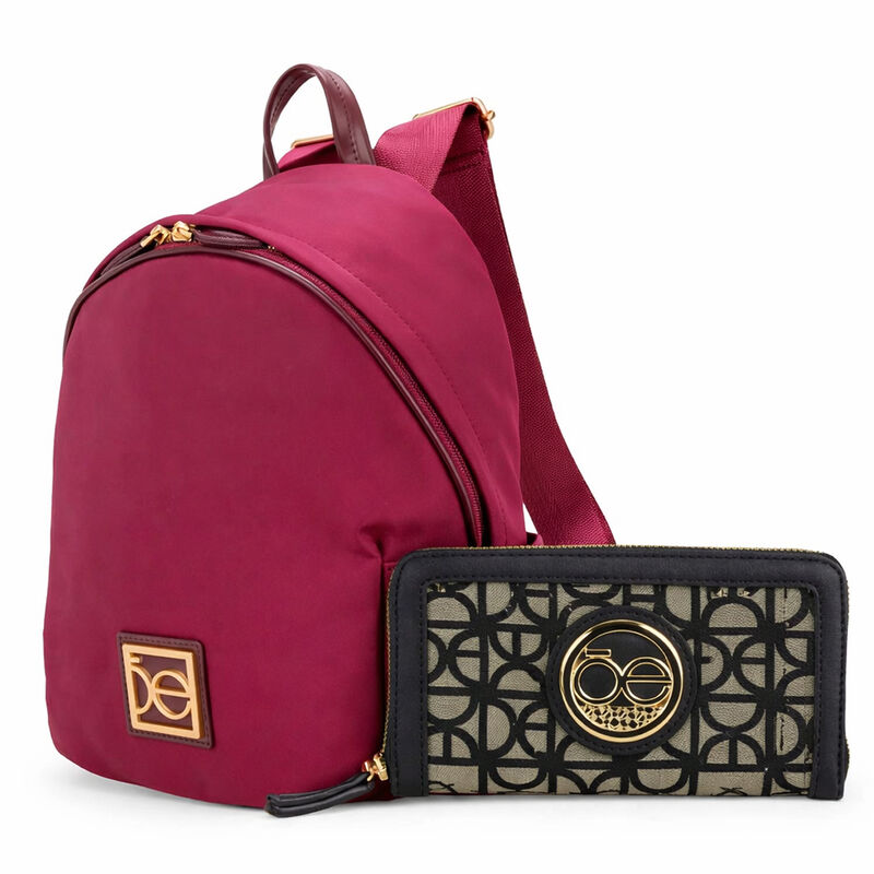 Kit Mochila Cloe Mediana Color Vino Y Cartera N... image number null