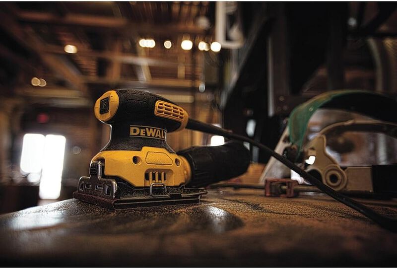 Lijadora Dewalt 1/4 De Hoja 2.3a Profesional Mo... image number null