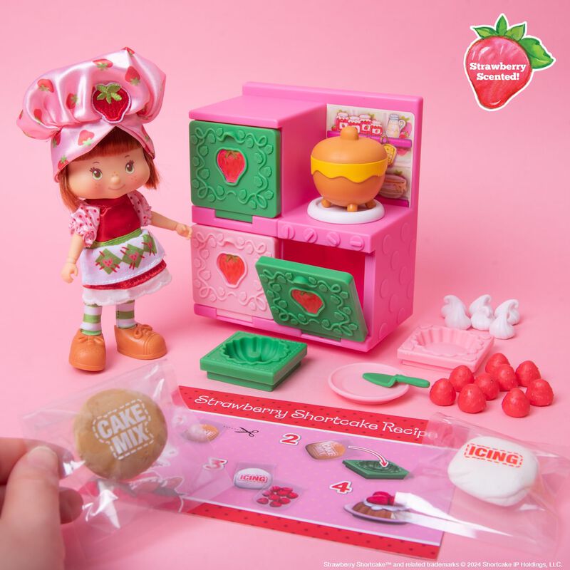Fashion Doll The Loyal Subjects, Tarta De Fresa... image number null
