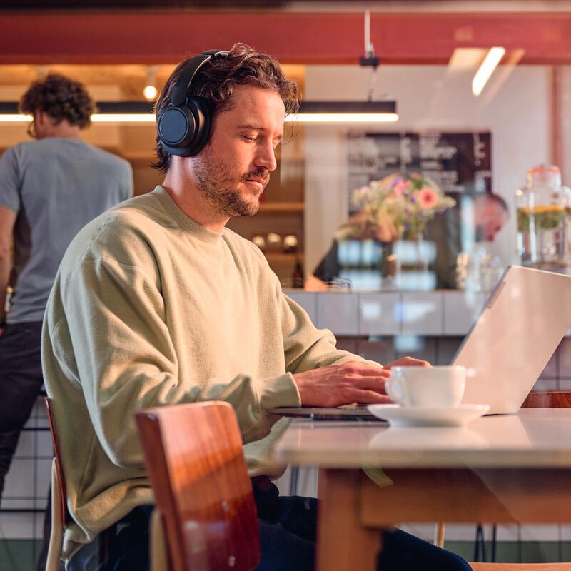 Philips Aud&iacute;fonos con Cancelaci&oacute;n de Ruido Pro ... image number null