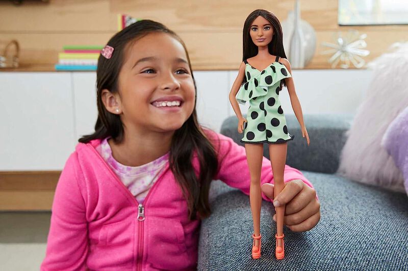 Barbie Fashionista #200, Casta&ntilde;a Con Romper De ... image number null