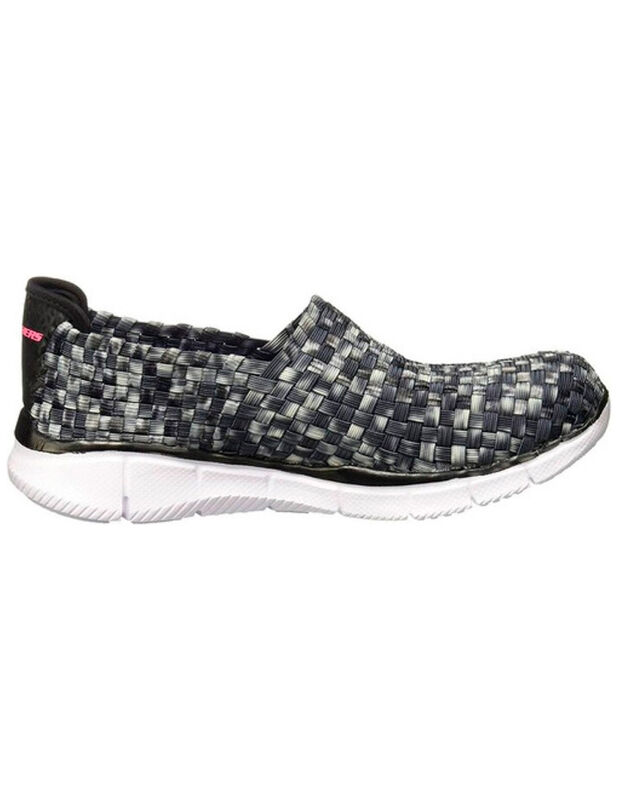 Tenis Skechers Ni&ntilde;a Vivid Dream Negro Blanco 81... image number null