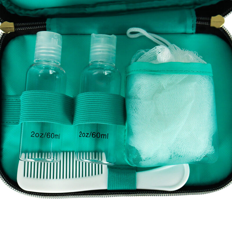 Cosmetiquera con 5 Pzas Negra image number null