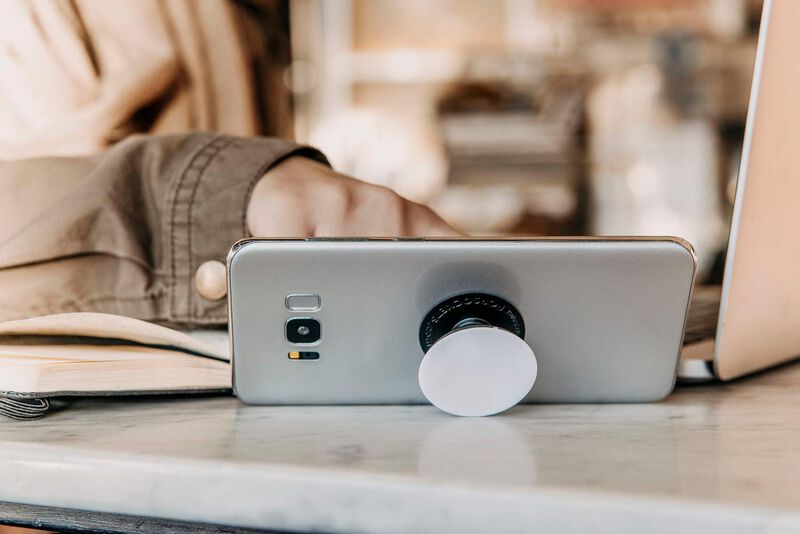 Empu&ntilde;adura Para Tel&eacute;fono Con Soporte Popsockets... image number null