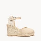 Jara Cuña Alta Ante Arena