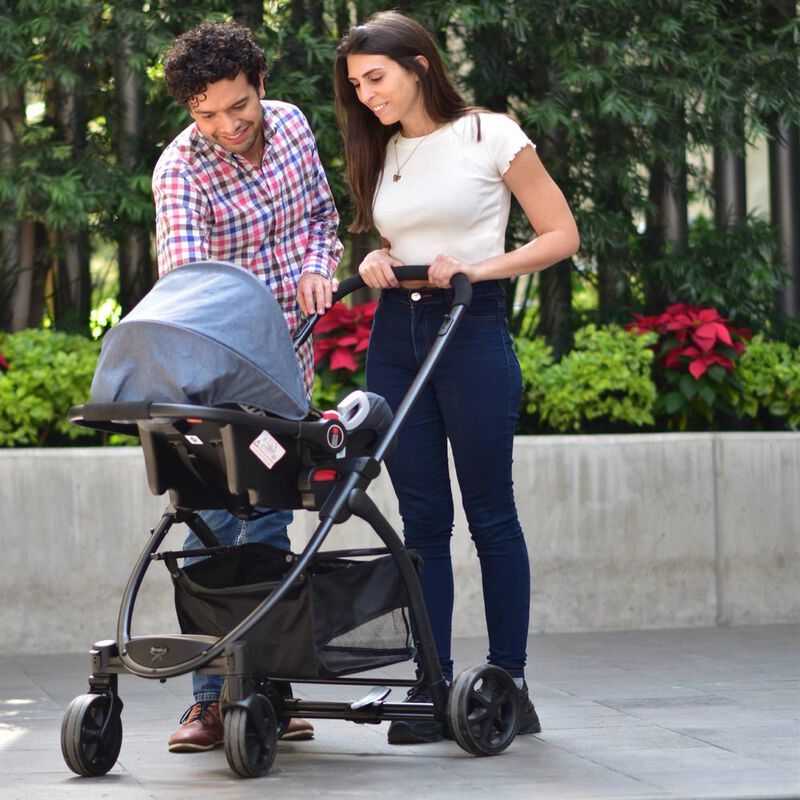 CARRIOLA CON SISTEMA VIAJE PRINSEL CON PORTABEB... image number null