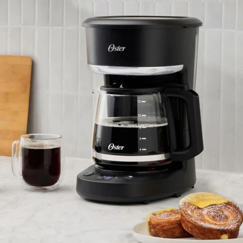 Cafetera Programable Oster 12 Tazas Negra Bvstd... image number null