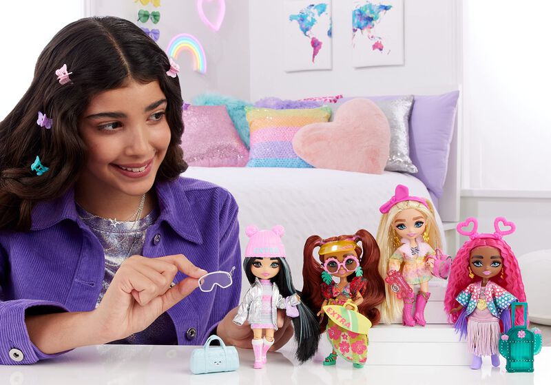 Mu&ntilde;eca De Viaje Barbie Extra Fly Minis Desert F... image number null