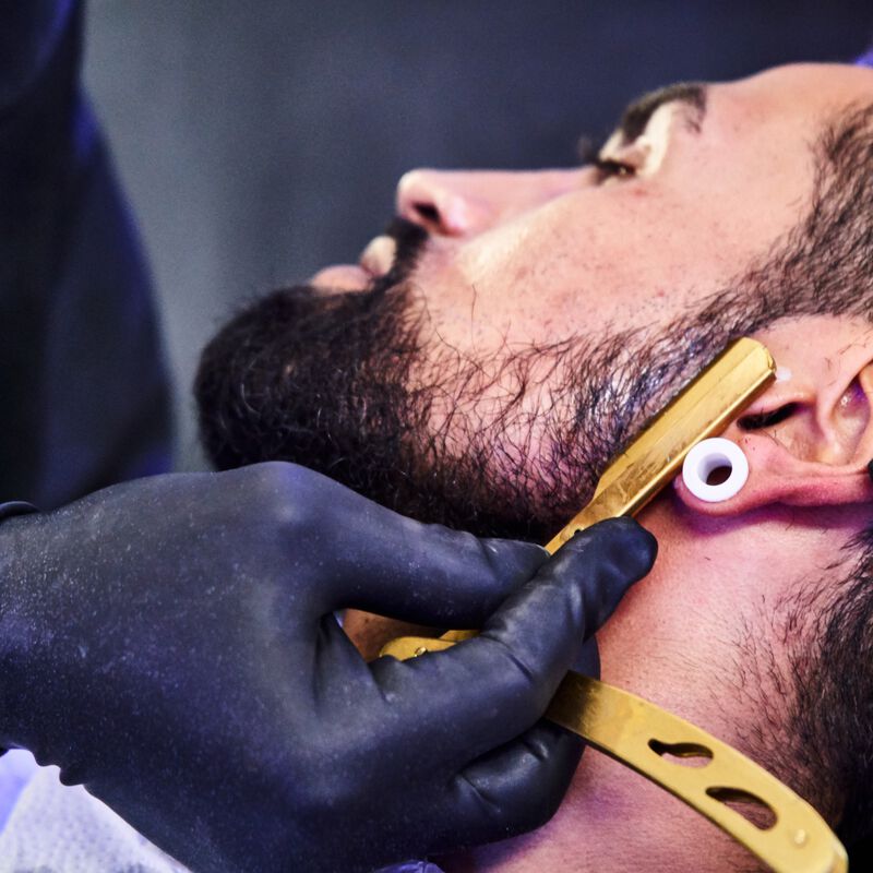 Afeitado de Barba a Dos Navajas image number null