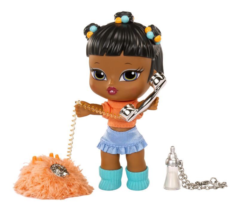 Mu&ntilde;eca De Moda Bratz Babyz Runwayz Sasha Con Mo... image number null