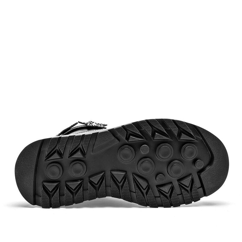 Yuyin Bot&iacute;n para ni&ntilde;a. Negro image number null