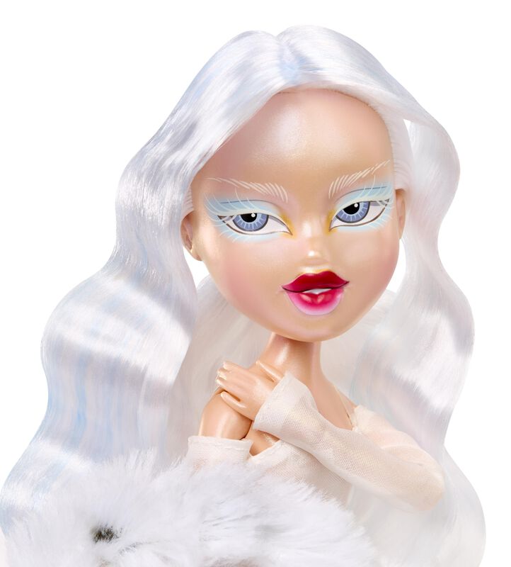 Mu&ntilde;eca Coleccionable Bratz 2025 Holidayz Frosty... image number null