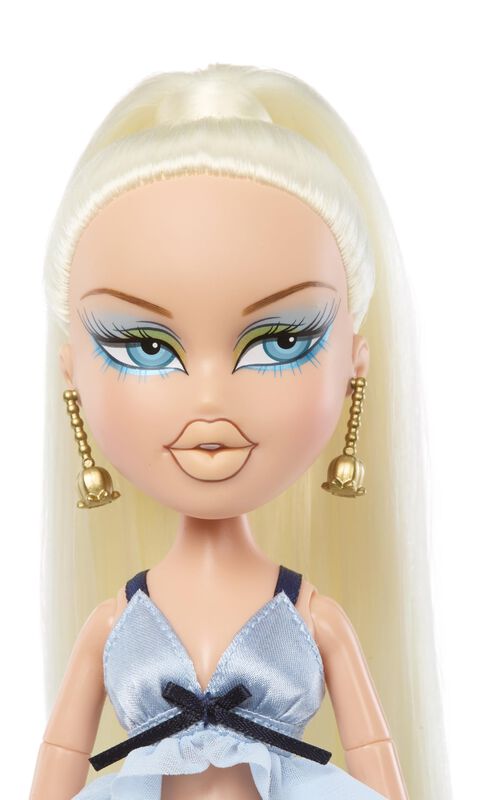 Mu&ntilde;eca De Moda Bratz Fashion Pixiez Cloe Con Mo... image number null