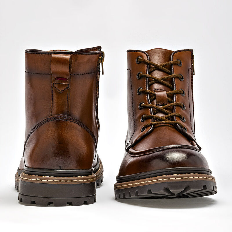 Christian Gallery Bota para hombre. Camel image number null