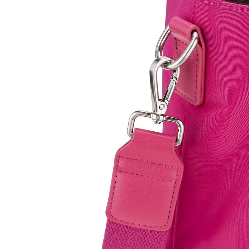 Bolsa Porta Laptop 14 Plg Textil Color Magenta image number null