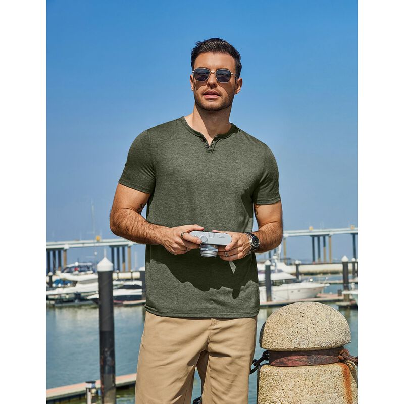 Camiseta Coofandy Cuello V 2 Botones Verde Mili... image number null