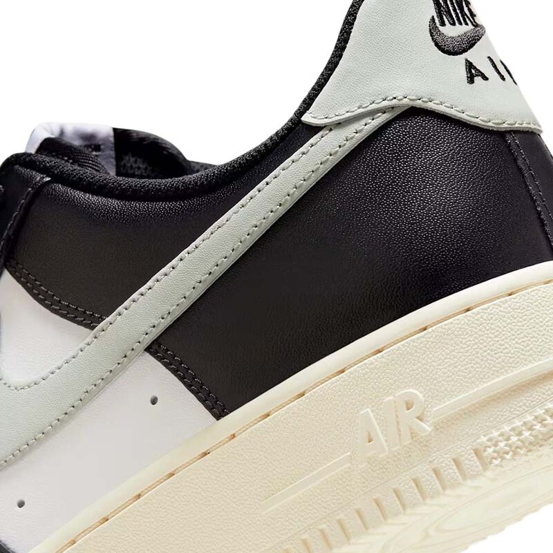 Tenis Para Hombre Air Force 1 07 Light Silver image number null