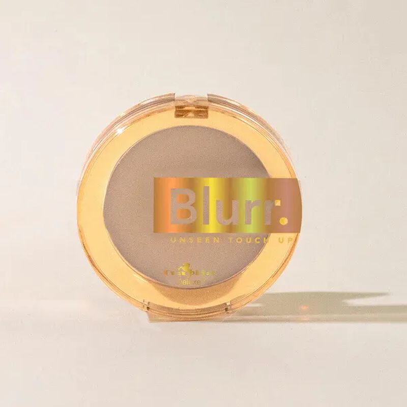 Italia Blurr Unseen Touch Up Blurr image number null