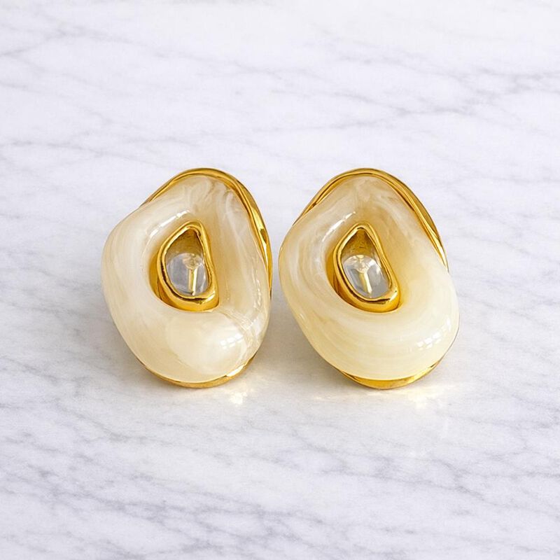 Aretes Gota Nacarada image number null