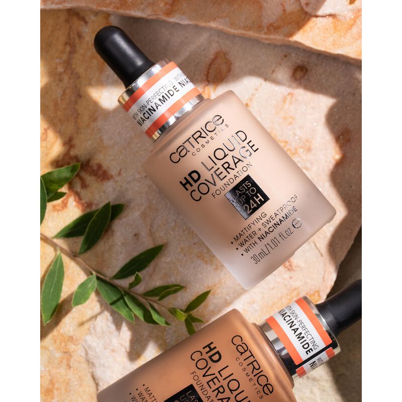 Base Catrice Hd Liquid Coverage 010 Beige Claro image number null