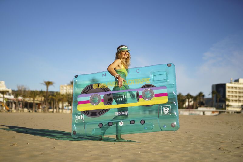 Cama inflable 1.74 x1.17cm dec/cassette 1mod image number null