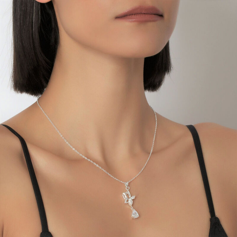 Dije con Cadena en Plata Ley 925 de Mariposa co... image number null