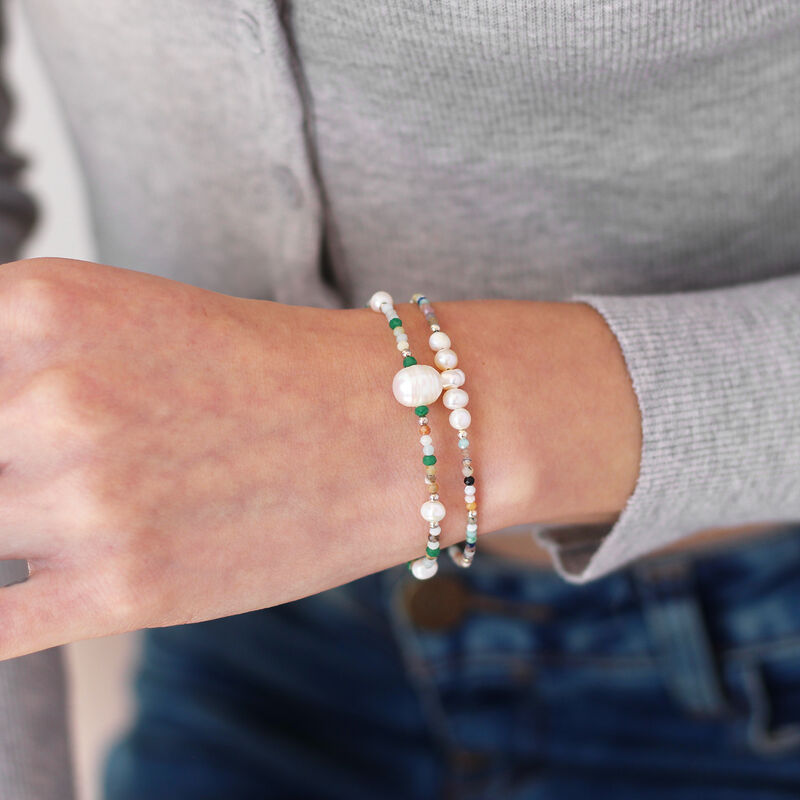 Pulsera piedra mixta con perlas y broche de pla... image number null