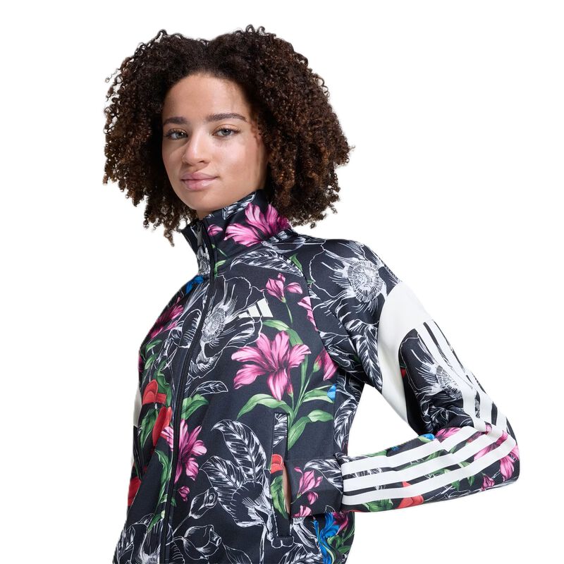 Ropa Mujer Adidas Chamarra Farm Tiro Tt Negro K... image number null