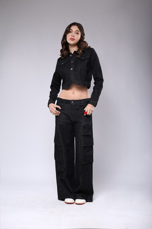 Pantal&oacute;n Cargo Negro Recto Mujer Mezclilla Tiro... image number null