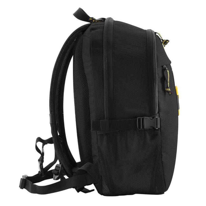 Mochila Backpack Explorer Iii 22 L Rfid Negra N... image number null